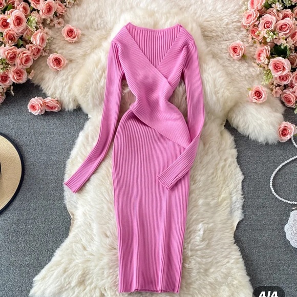 *FLASH SALE- TODAY ONLY!* Pink Rose Dress - Picture 1 of 1